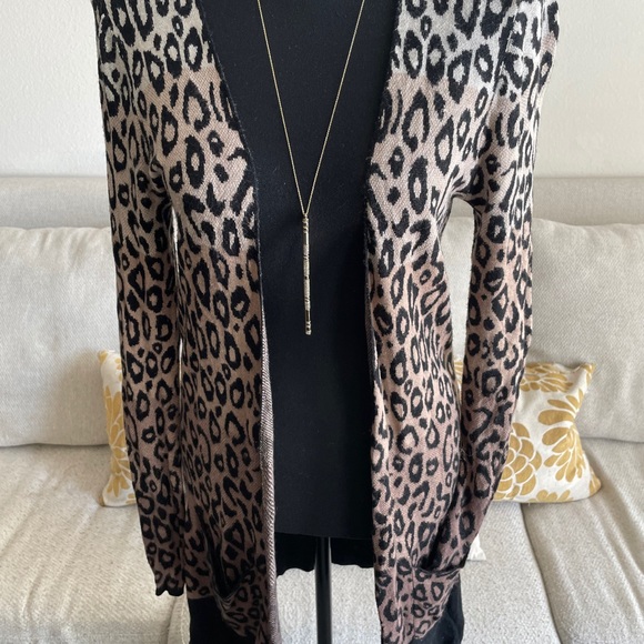 Joseph A ombré leopard print open cardigan - Picture 3 of 6